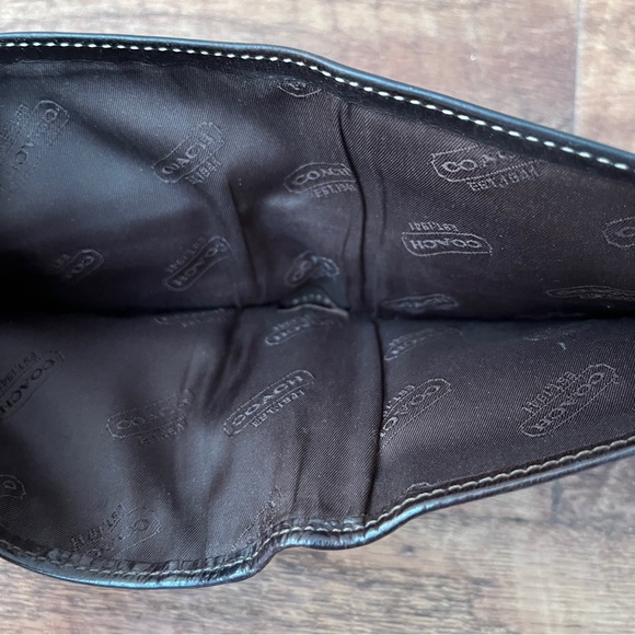 Coach Signature Bi-Fold Wallet - Picture 5 of 5